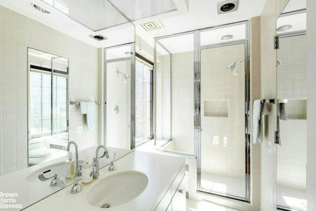 Real estate property located at 133 64TH PHS/11C, New York, Lenox Hill, New York City, NY, US