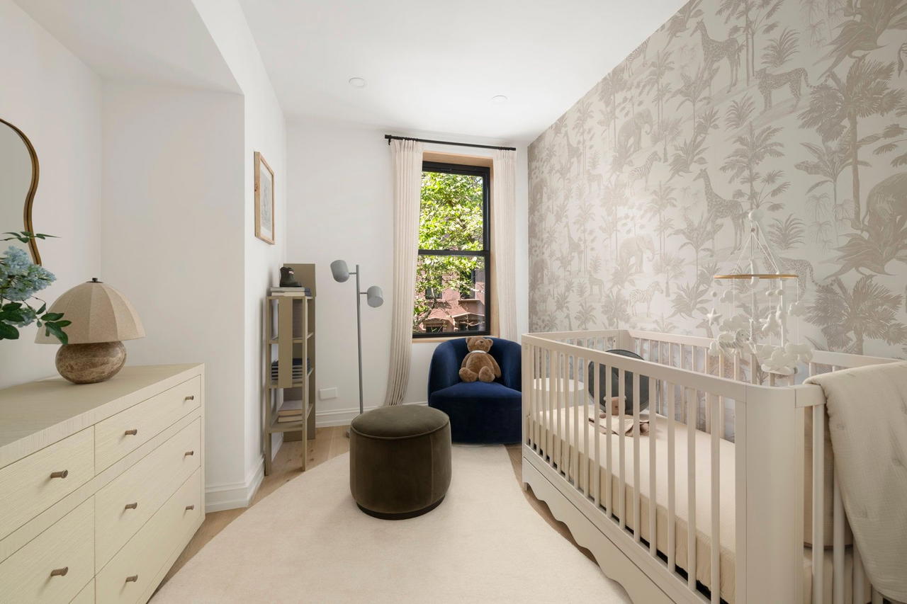 Real estate property located at 227 WARREN, Kings, Cobble Hill, New York City, NY, US