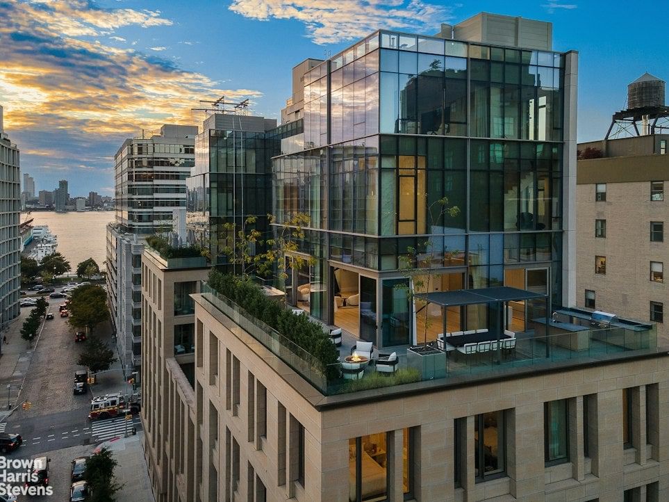 Real estate property located at 601 WASHINGTON PHE, New York, West Village, New York City, NY, US