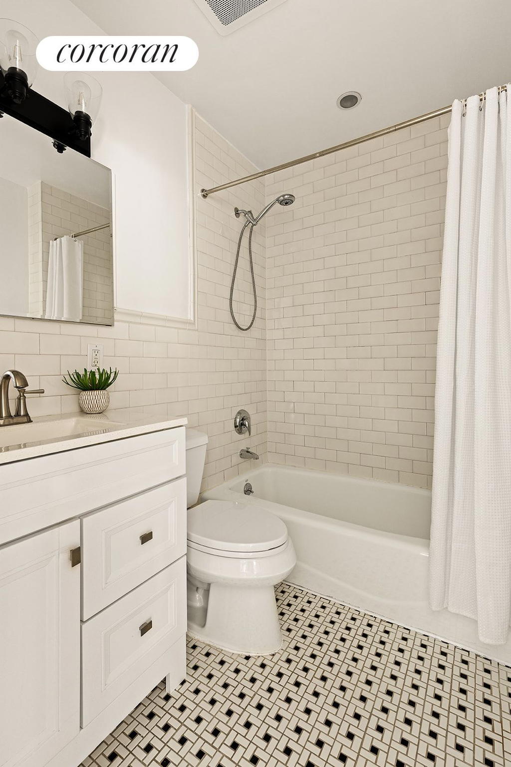 Real estate property located at 370 90th #2D, Kings, Bay Ridge, New York City, NY, US