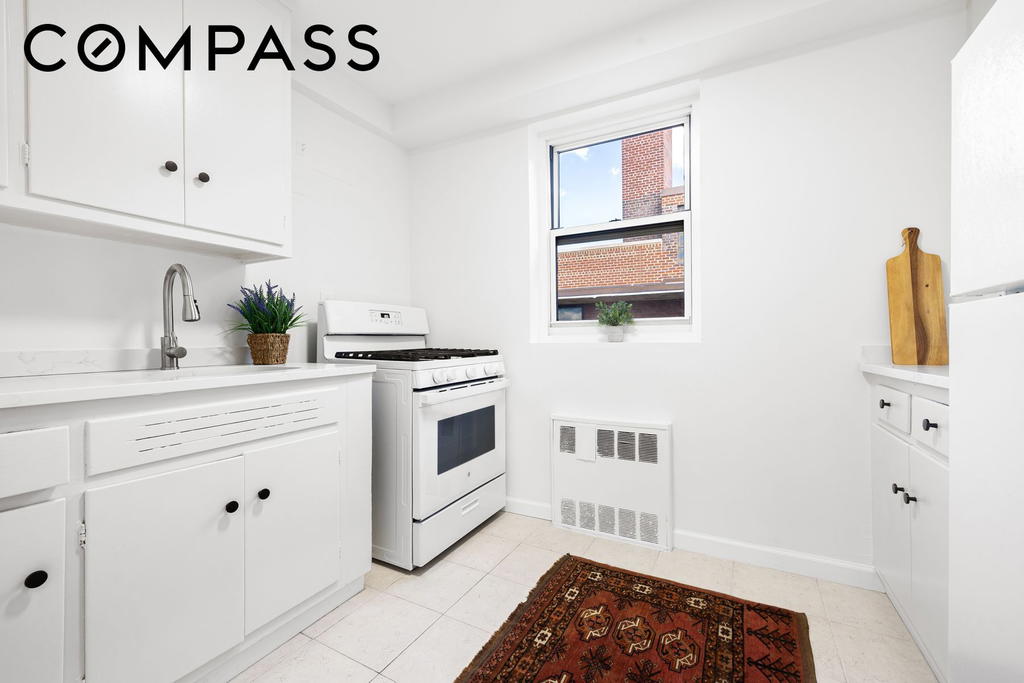 Real estate property located at 35-31 85th #9E, Queens, Jackson Heights, New York City, NY, US