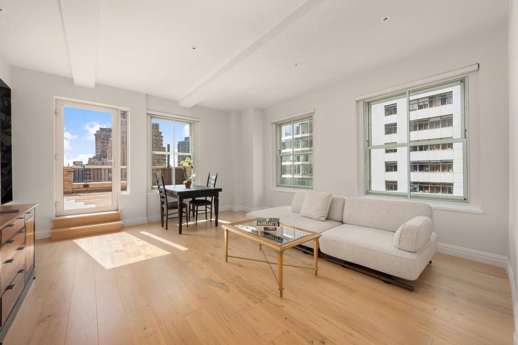 Real estate property located at 88 GREENWICH #2101, New York, Financial District, New York City, NY, US
