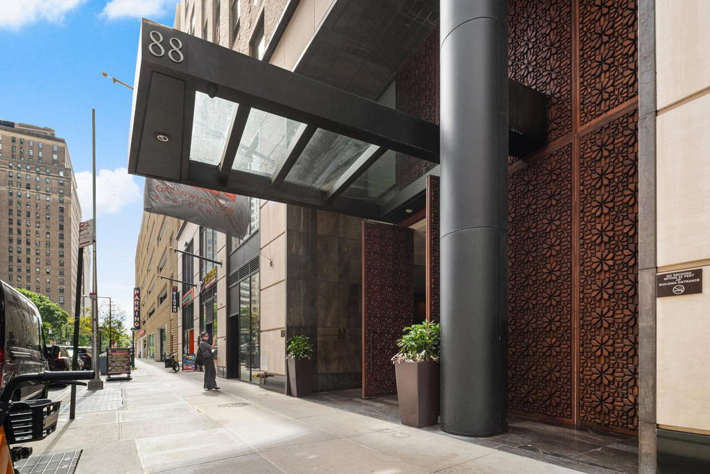 Real estate property located at 88 GREENWICH #2101, New York, Financial District, New York City, NY, US