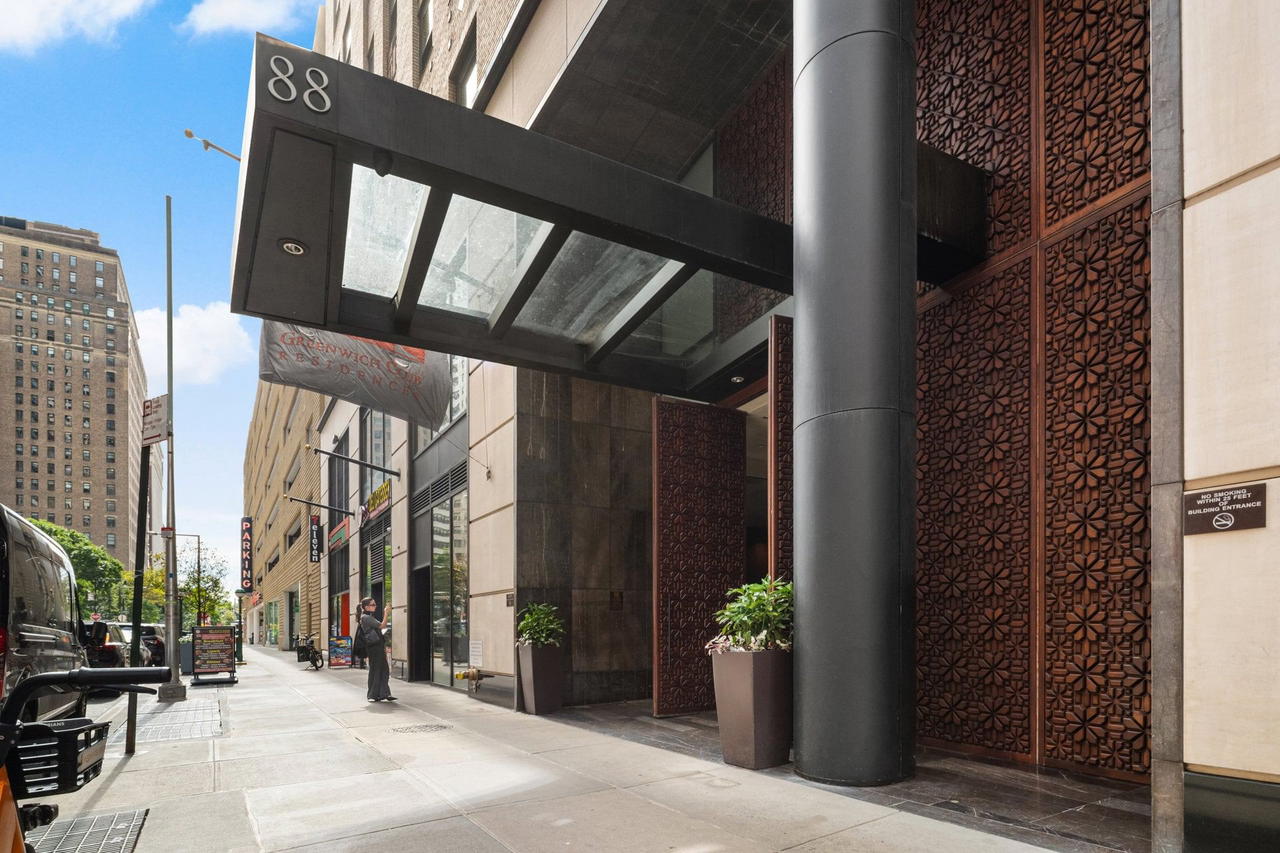 Real estate property located at 88 GREENWICH #2101, New York, Financial District, New York City, NY, US