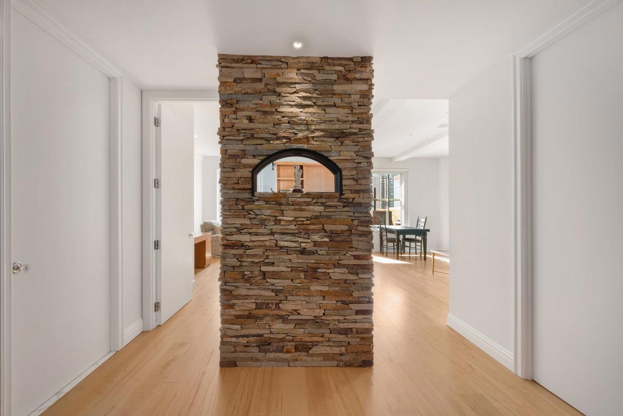 Real estate property located at 88 GREENWICH #2101, New York, Financial District, New York City, NY, US