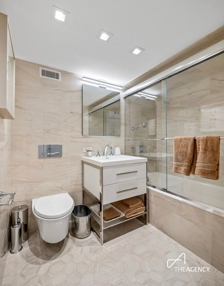 Real estate property located at 303 80TH #2B, New York, Upper West Side, New York City, NY, US