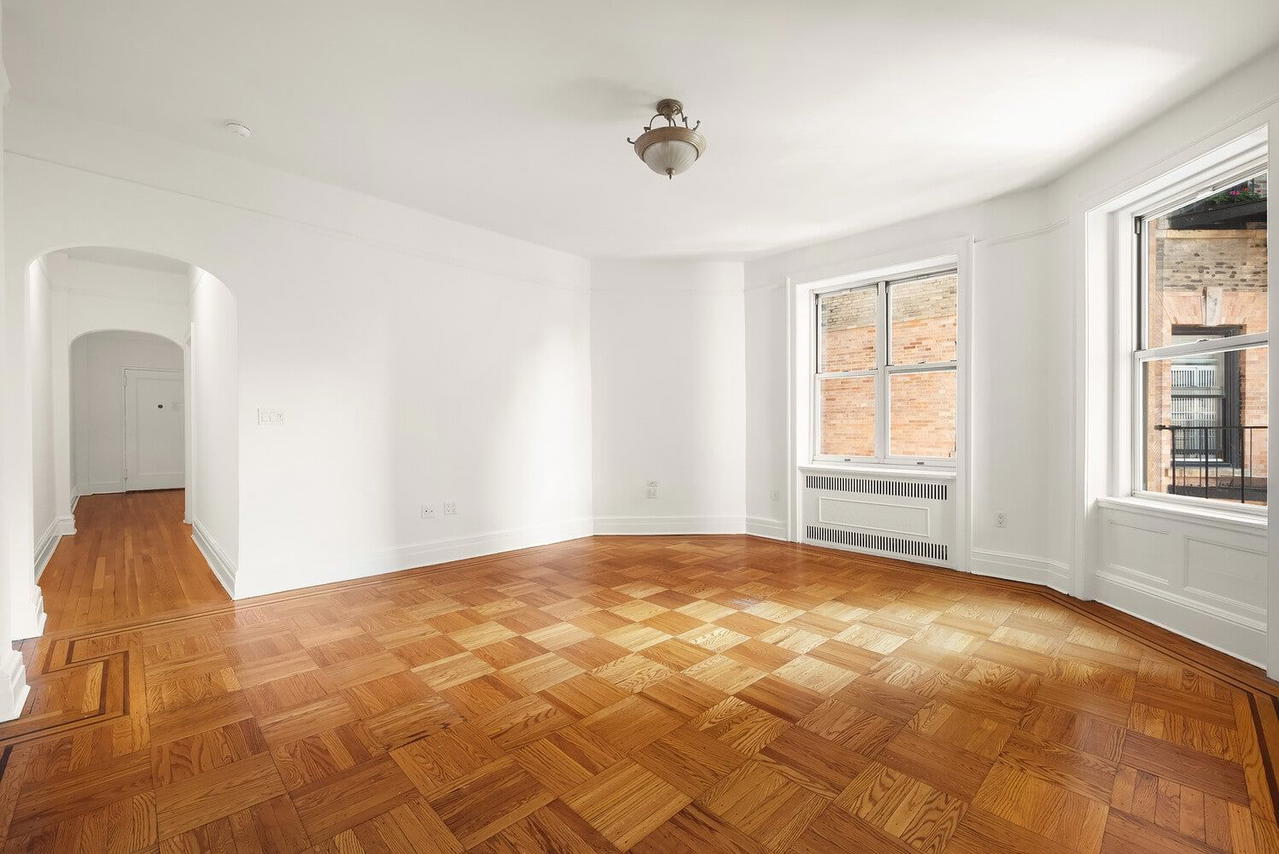 Real estate property located at 301 108TH #7C, New York, Upper West Side, New York City, NY, US