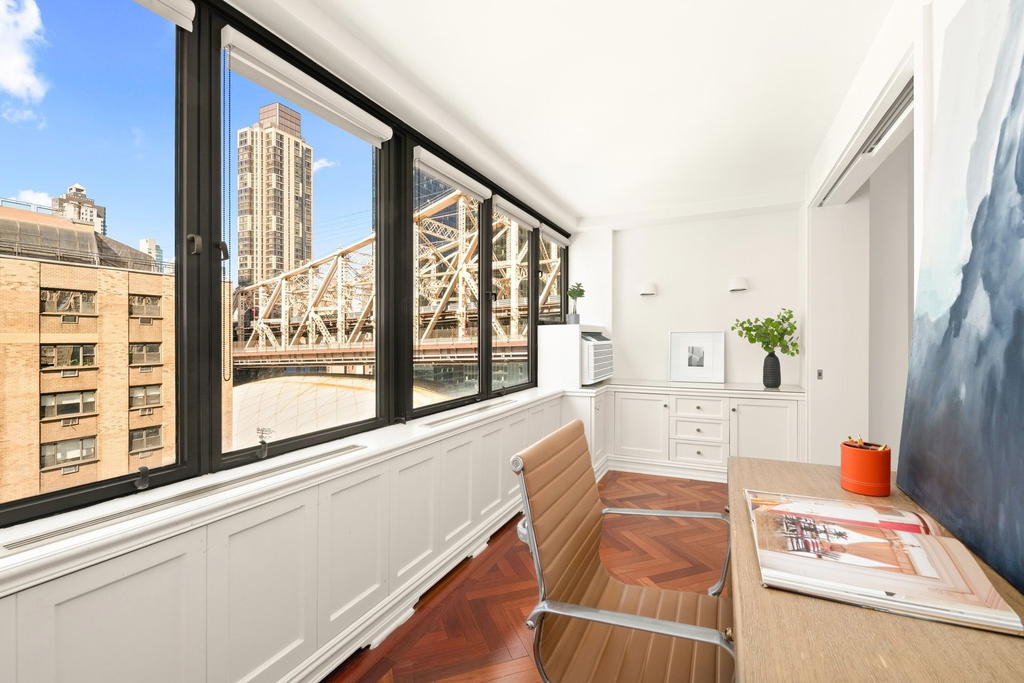 Real estate property located at 35 SUTTON #9E, New York, Sutton Place, New York City, NY, US