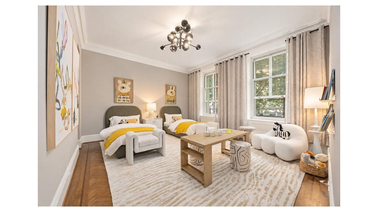 Real estate property located at 2211 BROADWAY #2A, New York, Upper West Side, New York City, NY, US