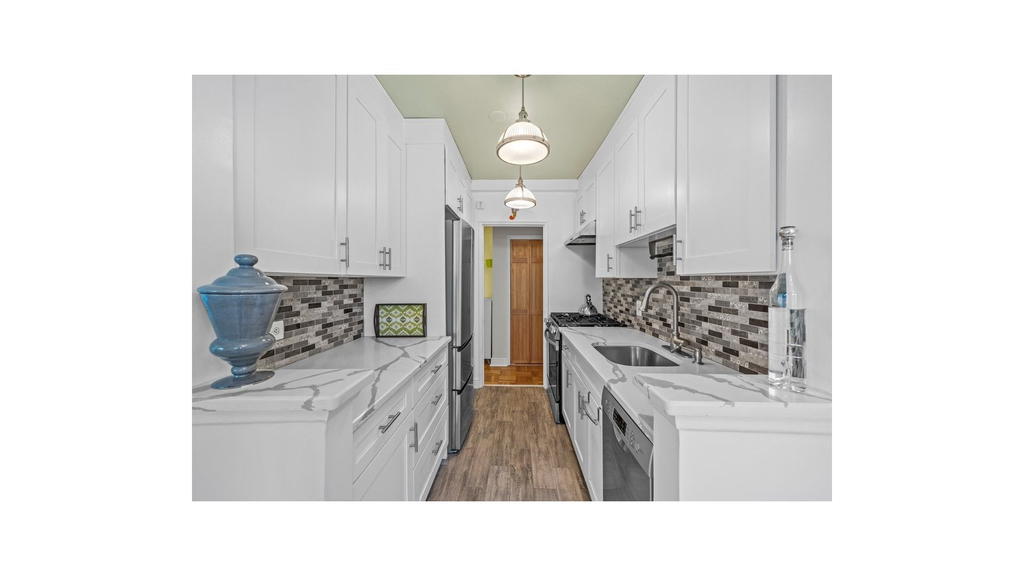 Real estate property located at 5500 FIELDSTON #6FF, Bronx, North Riverdale, New York City, NY, US