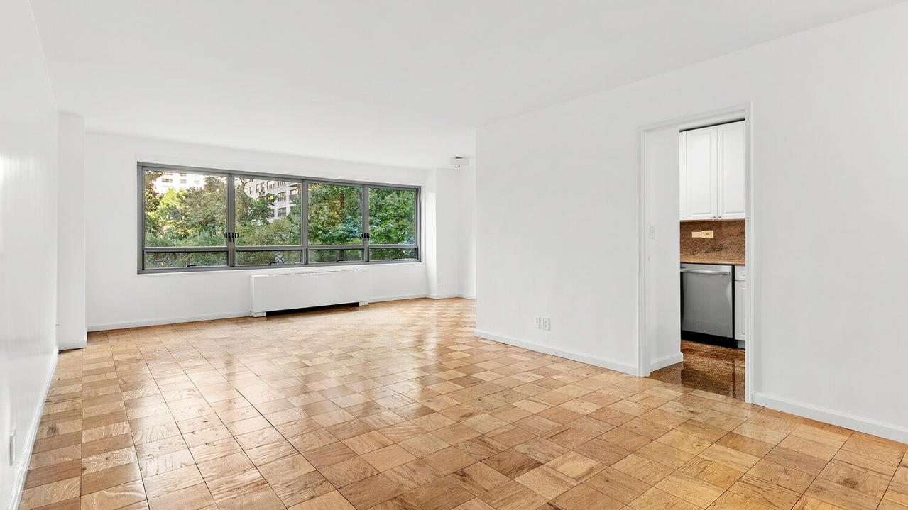 Real estate property located at 170 END #2H/PARKING, New York, Lincoln Square, New York City, NY, US