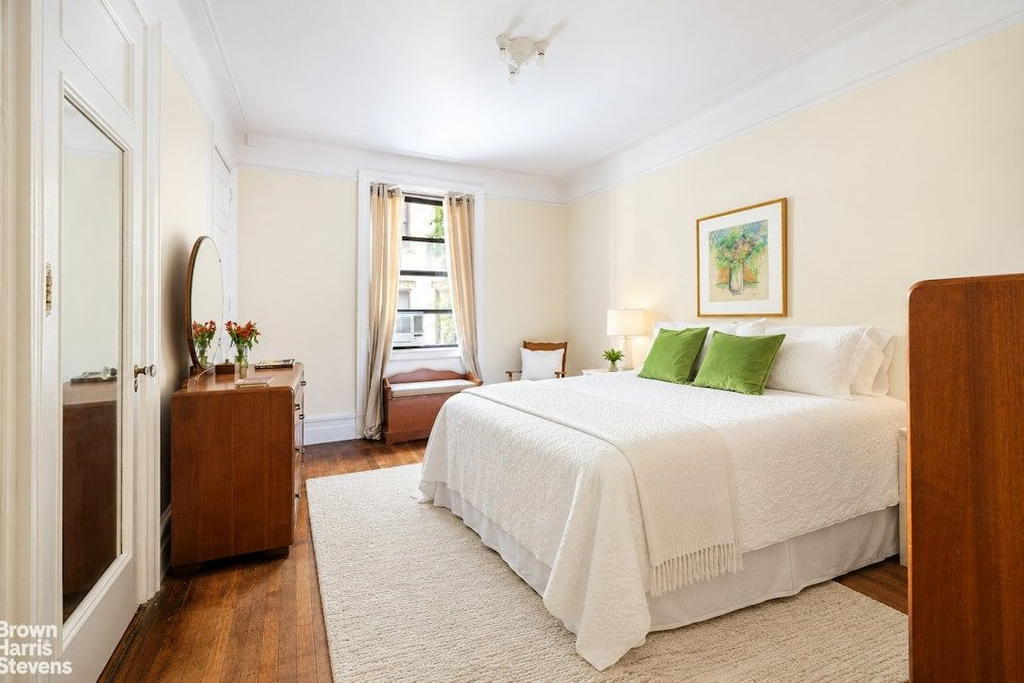 Real estate property located at 37 93RD #12, New York, Upper West Side, New York City, NY, US