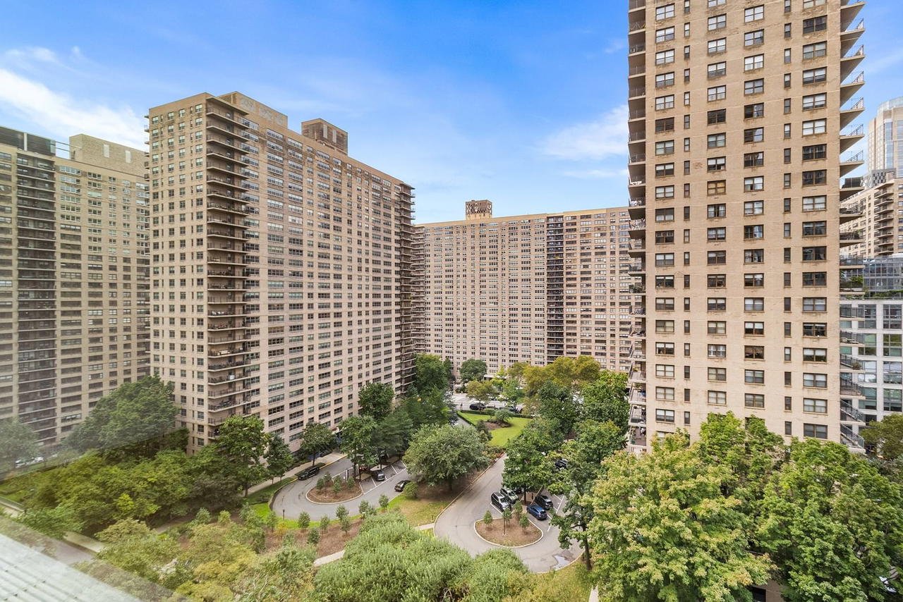 Real estate property located at 170 End #15L, New York, Lincoln Square, New York City, NY, US