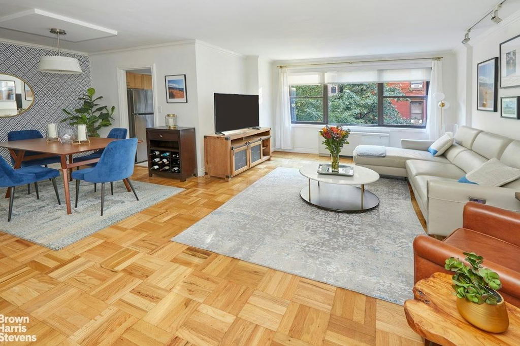 Real estate property located at 301 69TH #3F, New York, Lenox Hill, New York City, NY, US
