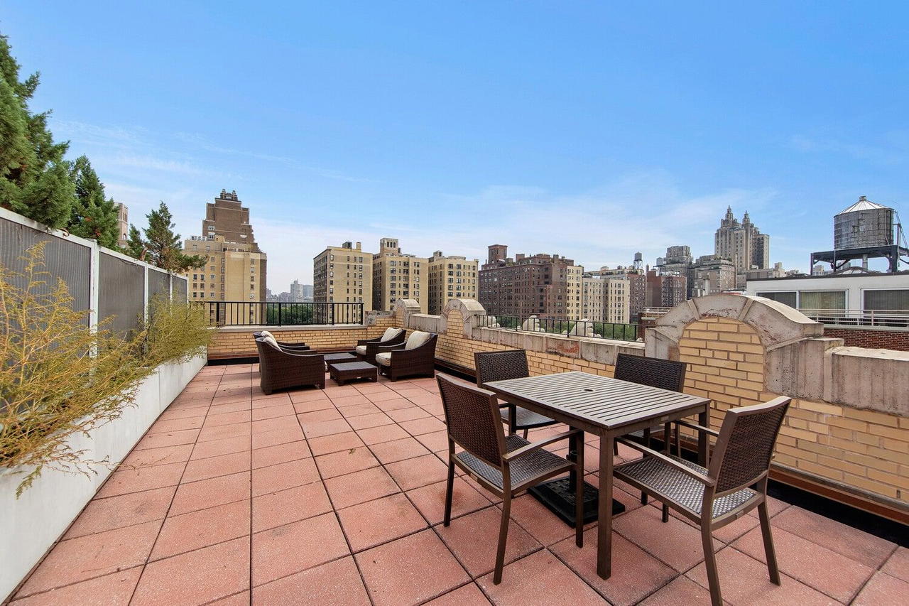 Real estate property located at 55 95TH M2, New York, Upper West Side, New York City, NY, US