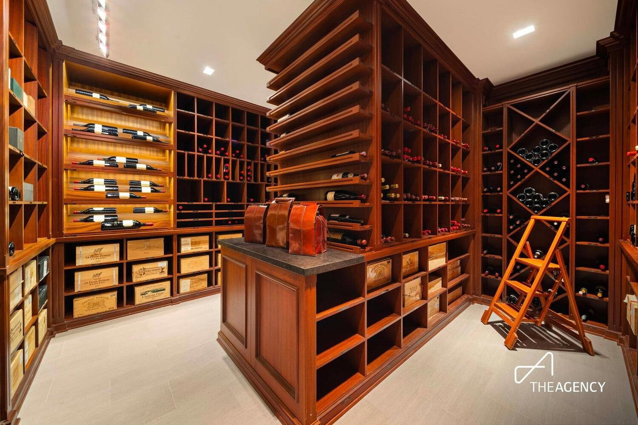 Real estate property located at 165 70TH, New York, Lenox Hill, New York City, NY, US