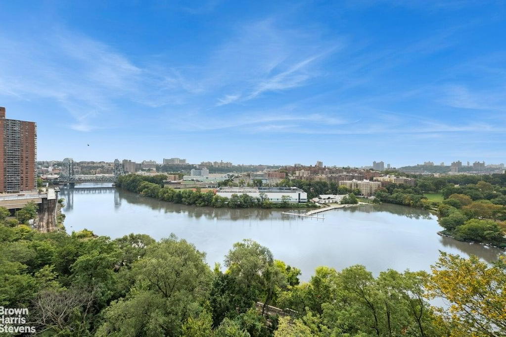 Real estate property located at 2500 JOHNSON #7G, Bronx, Spuyten Duyvil, New York City, NY, US