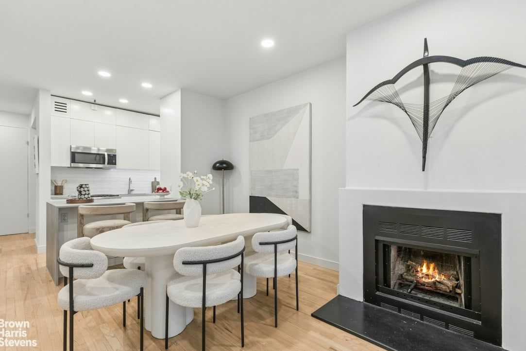 Real estate property located at 161 REMSEN #2A, Kings, Brooklyn Heights, New York City, NY, US