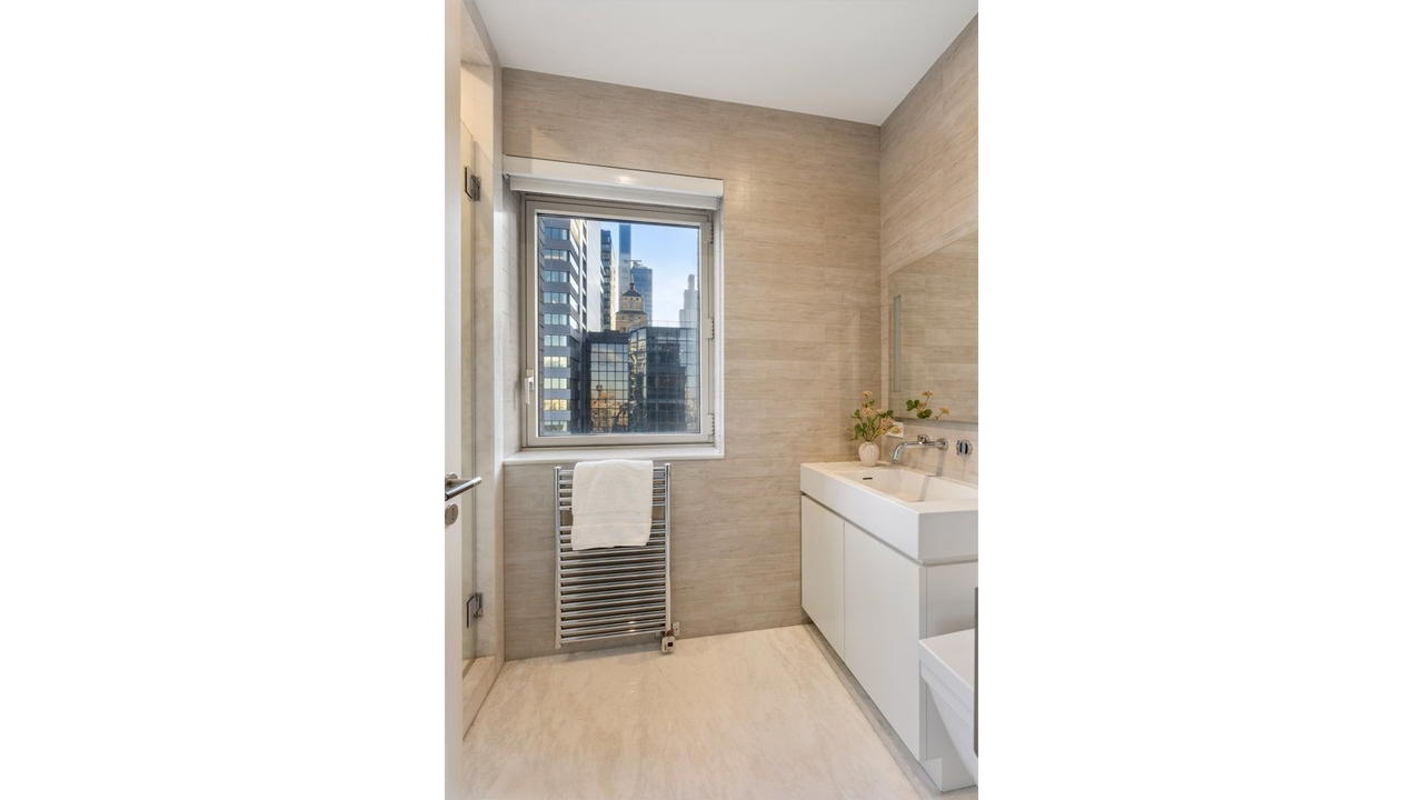 Real estate property located at 515 PARK #29, New York, Lenox Hill, New York City, NY, US