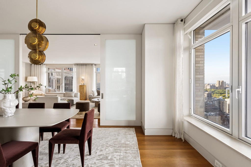 Real estate property located at 515 PARK #29, New York, Lenox Hill, New York City, NY, US