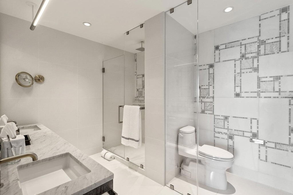 Real estate property located at 1 CITY #37E, Kings, Downtown Brooklyn, New York City, NY, US