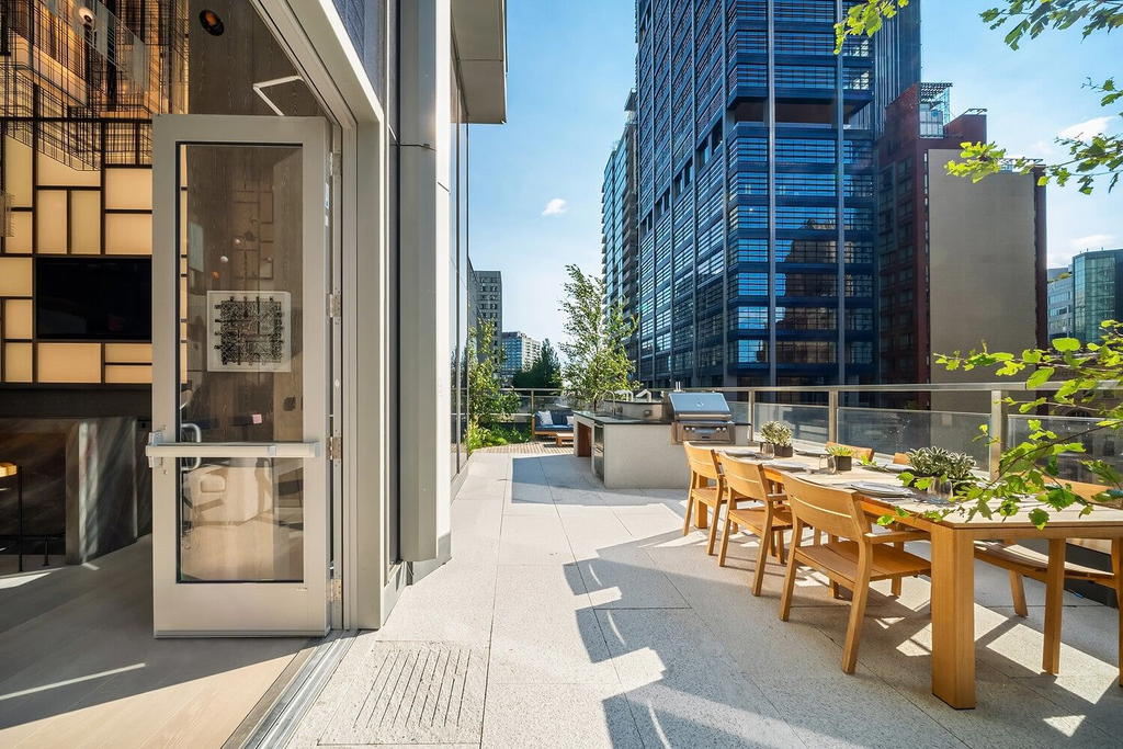 Real estate property located at 1 CITY #37E, Kings, Downtown Brooklyn, New York City, NY, US