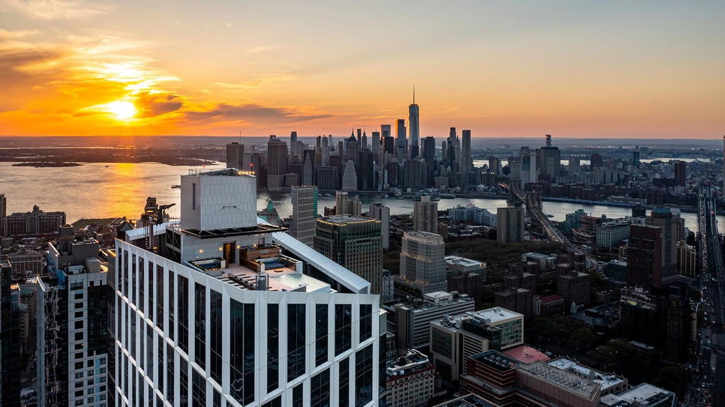 Real estate property located at 1 CITY #37E, Kings, Downtown Brooklyn, New York City, NY, US