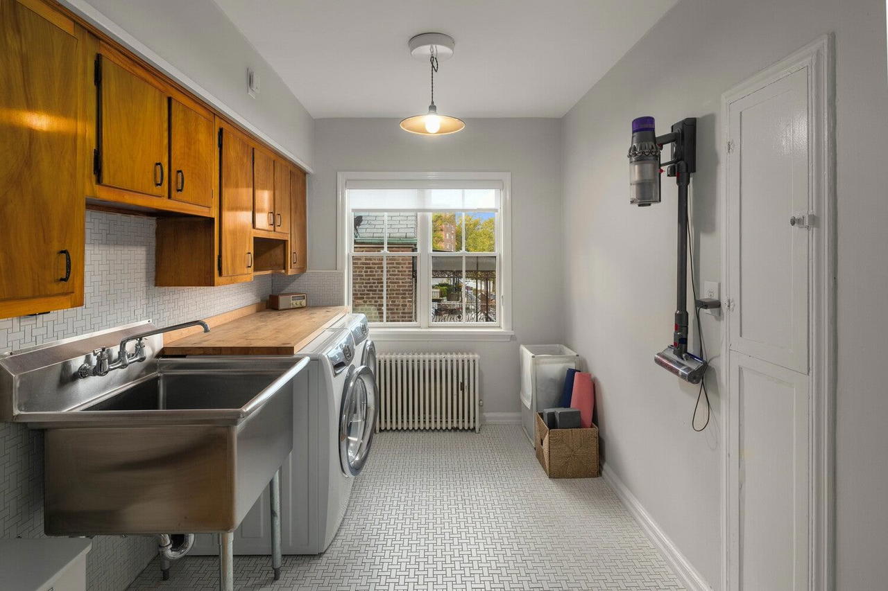 Real estate property located at 67-32 SELFRIDGE, Queens, Rego Park, New York City, NY, US