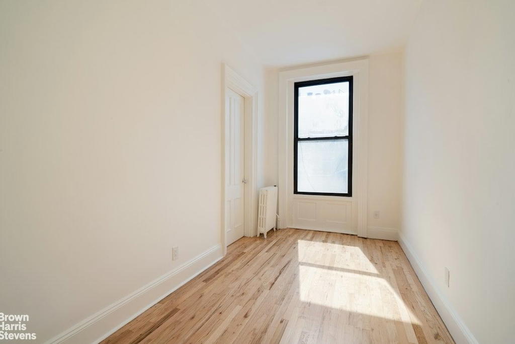 Real estate property located at 104 PIERREPONT #2, Kings, Brooklyn Heights, New York City, NY, US