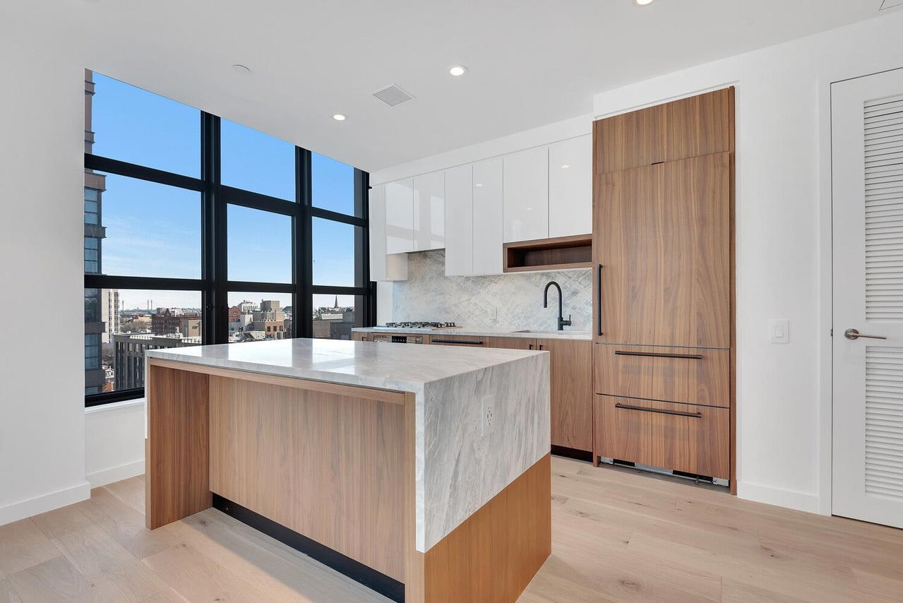 Real estate property located at 29 HURON #8GW, Kings, Greenpoint, New York City, NY, US