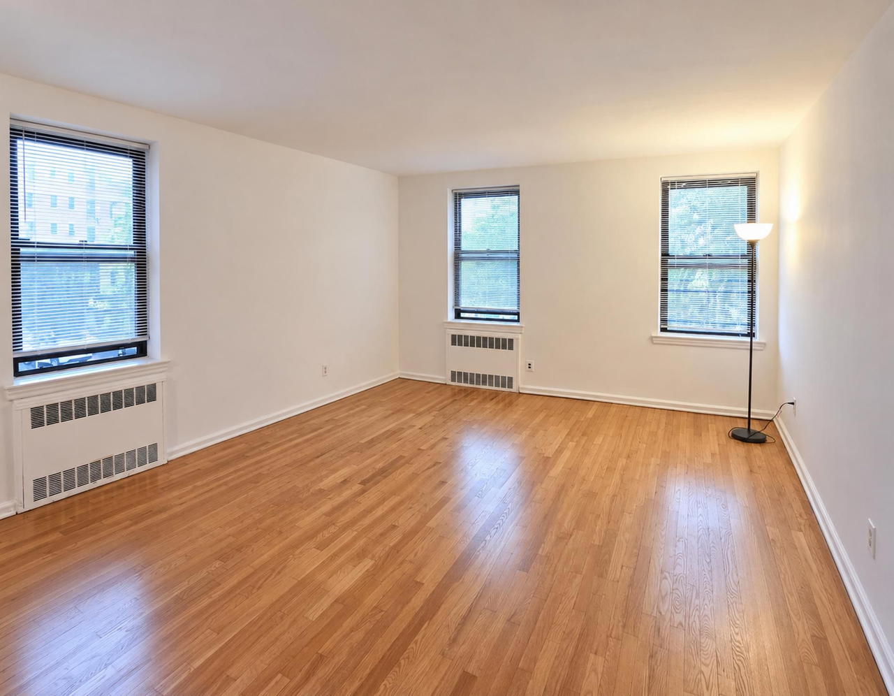 Real estate property located at 302 96th #2-L, Kings, Fort Hamilton, New York City, NY, US